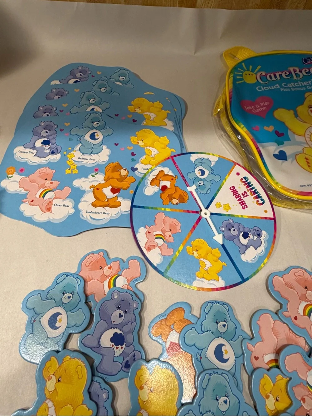 Care Bear Cloud Catcher Game Cadaco 2002  With Plastic Carrying Case